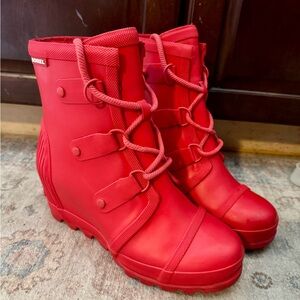 Sorel Joan Women's Red Wedge Rain Boots